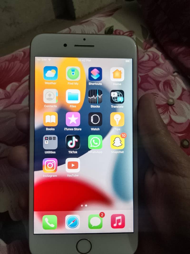 Apple iPhone 7 Plus 1
