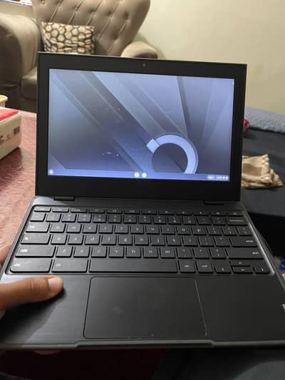 dell Chromebook 4gb 32gb lush condition