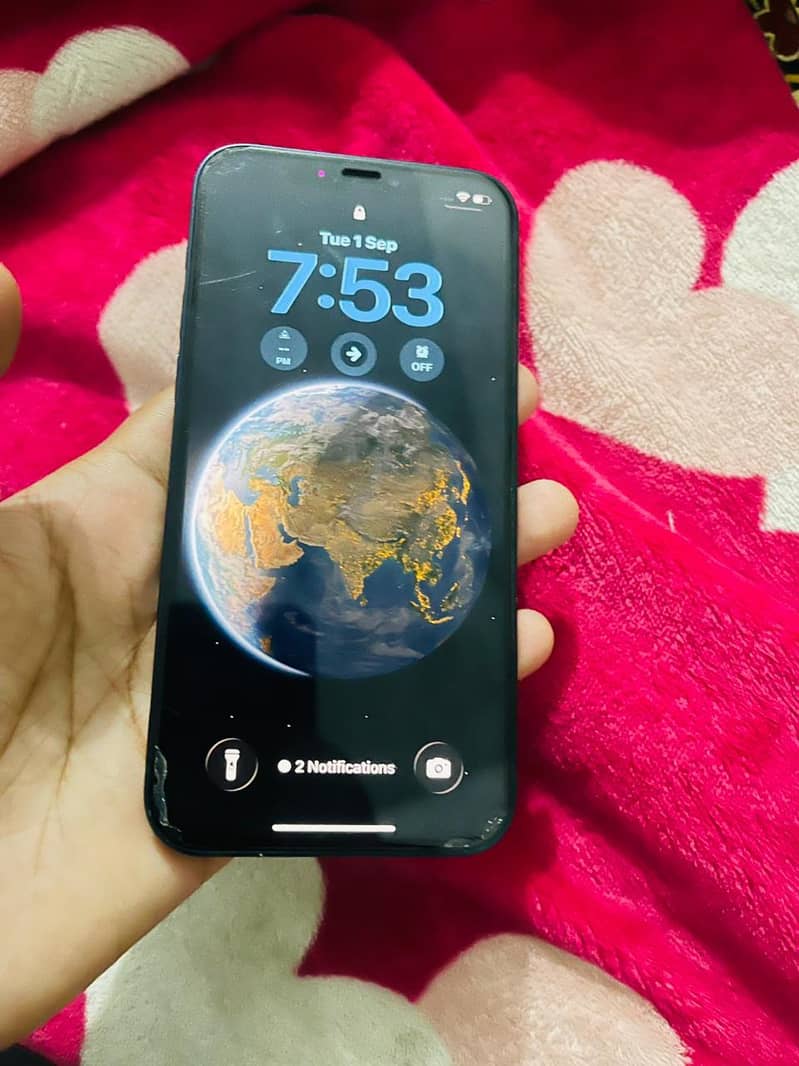 Apple iPhone 12 5