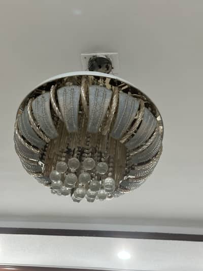 Color changing chandelier
