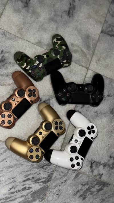 Ps4 controllers