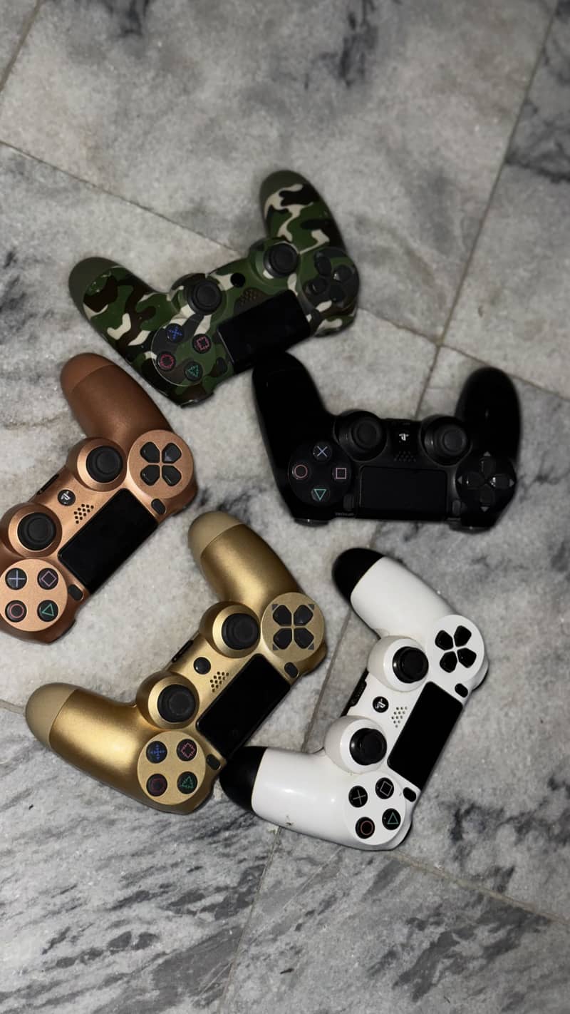 Ps4 controllers 0