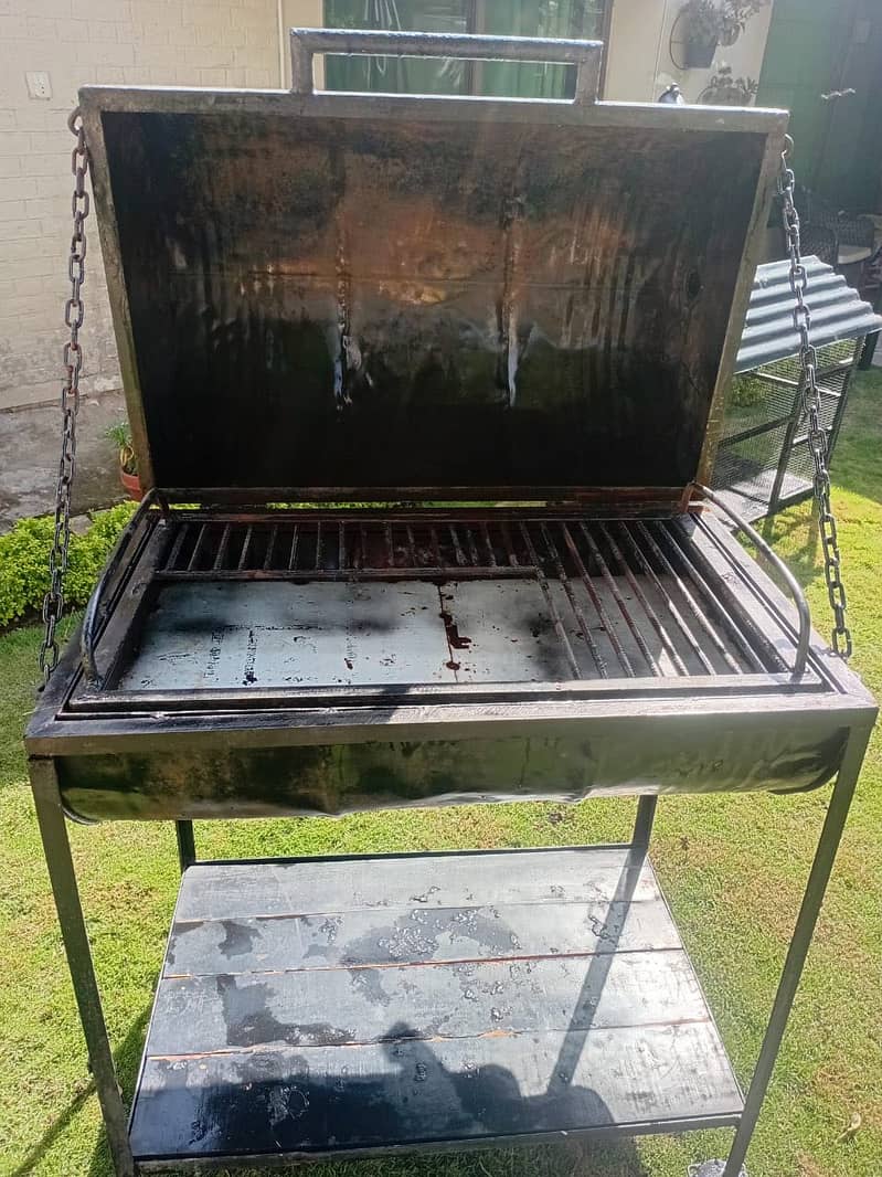 Barbecue Grill 1