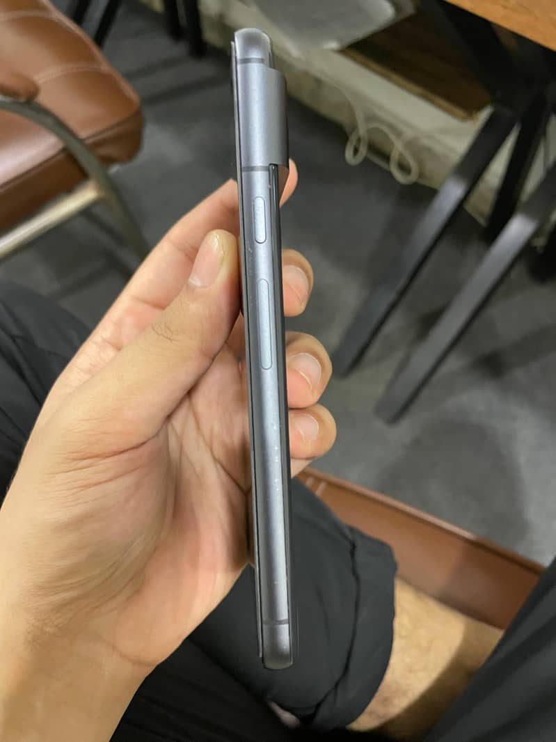 Google Pixel 8 3