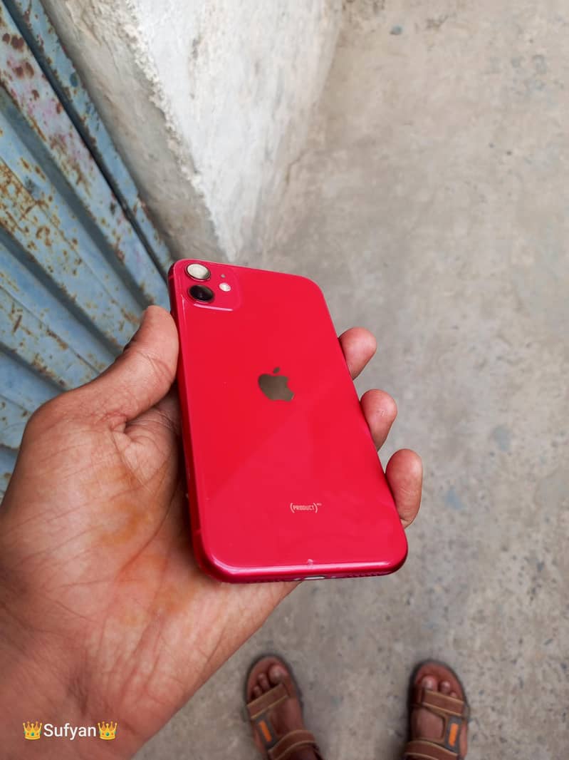 Apple iPhone 11 4