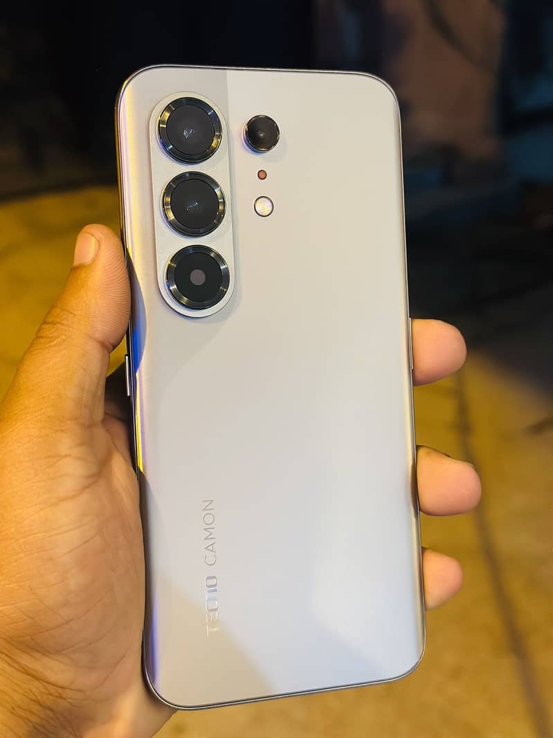 camon 50 pro 0