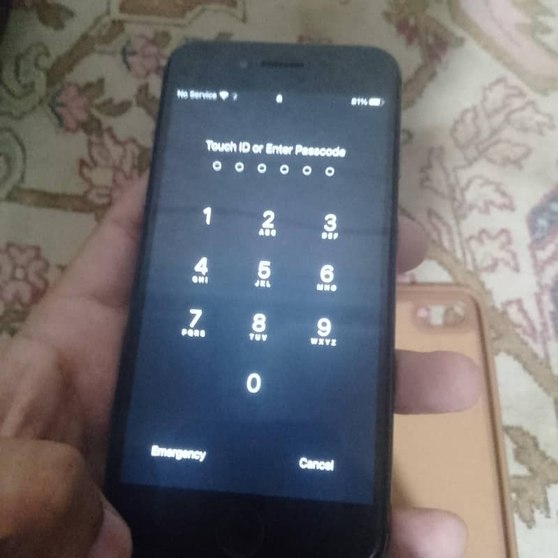 Apple iPhone 8 0