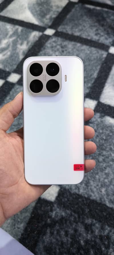 Xiaomi 17T 5G 12/256GB Ultra Fast and Flagship Killer Battery 7000 mAh