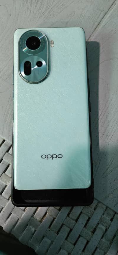 OPPO Reno 11  . . 5G