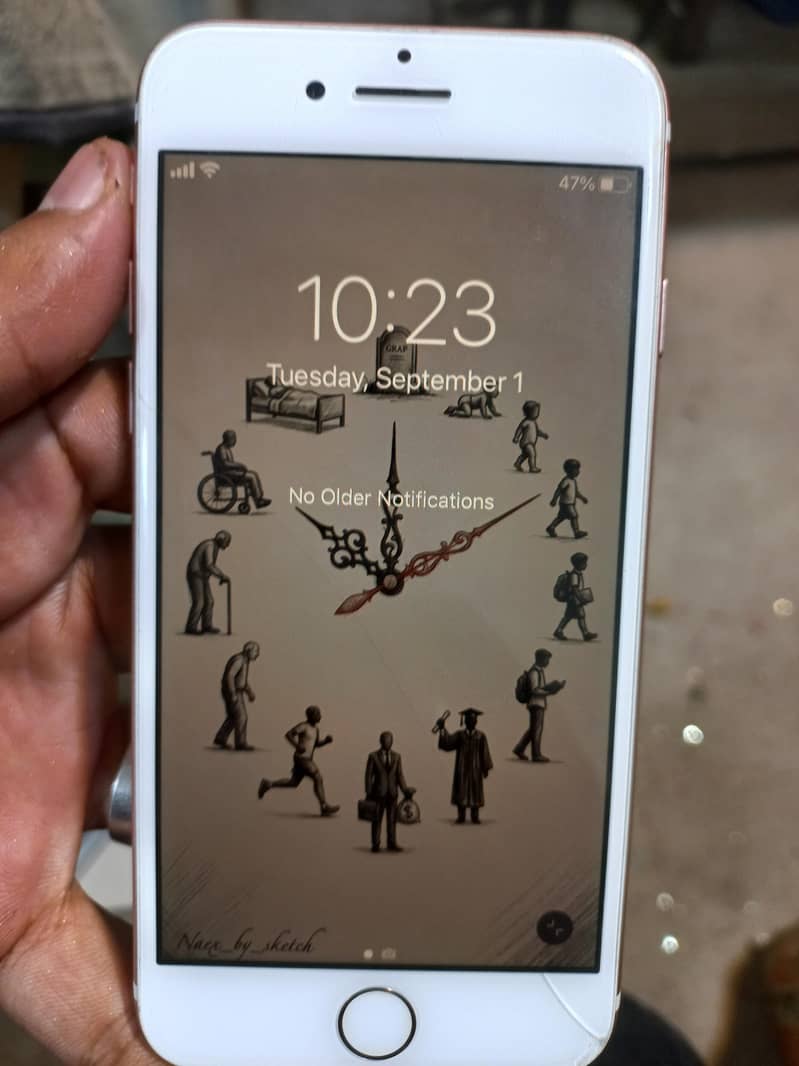 Apple iPhone 7 0