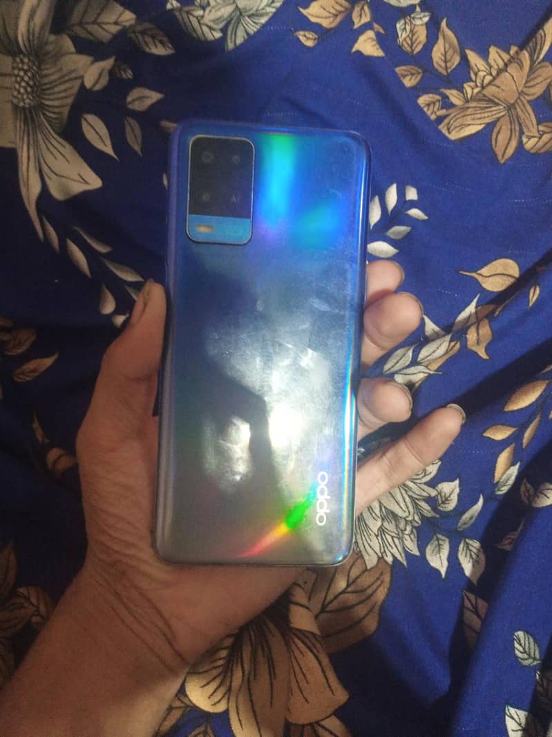 OPPO A54 4