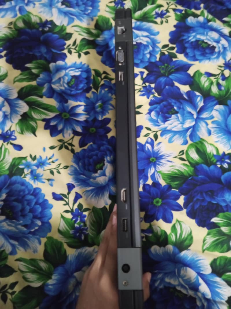 dell laptop  2