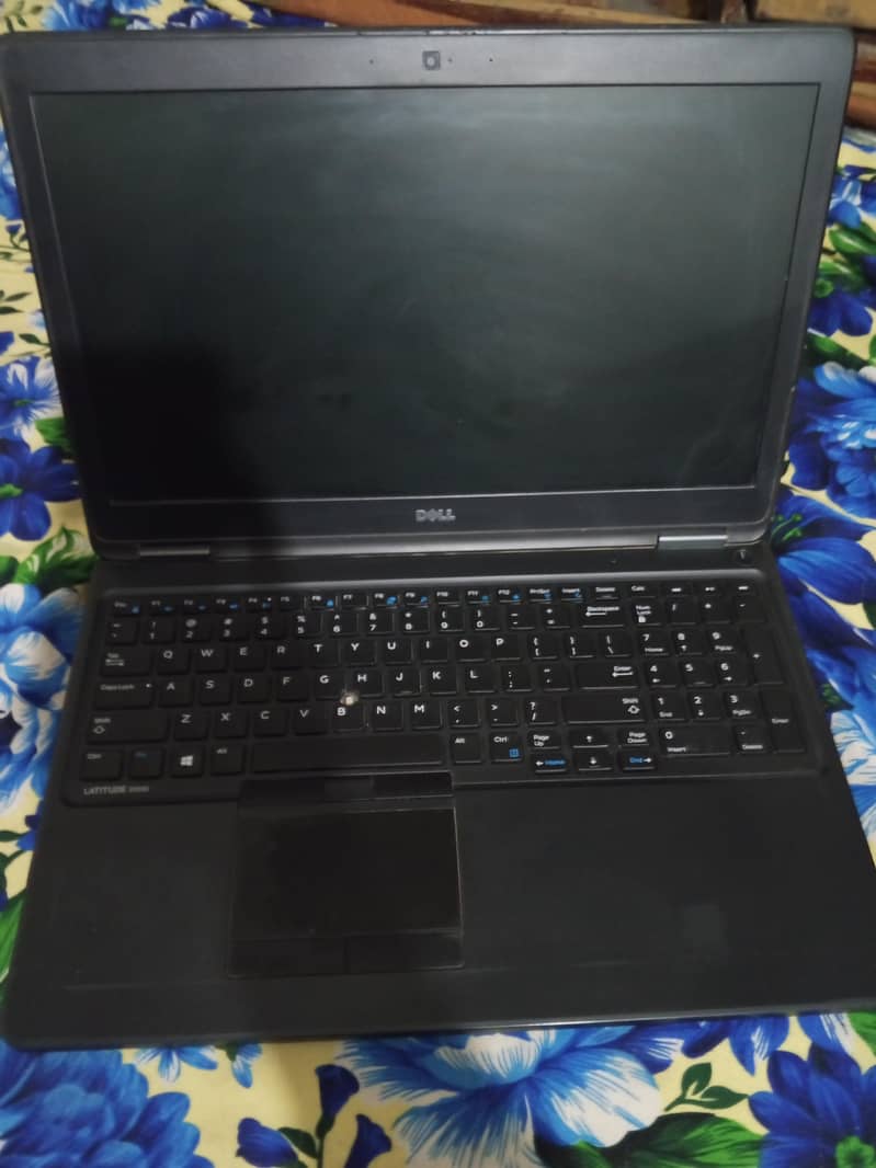 dell laptop  4