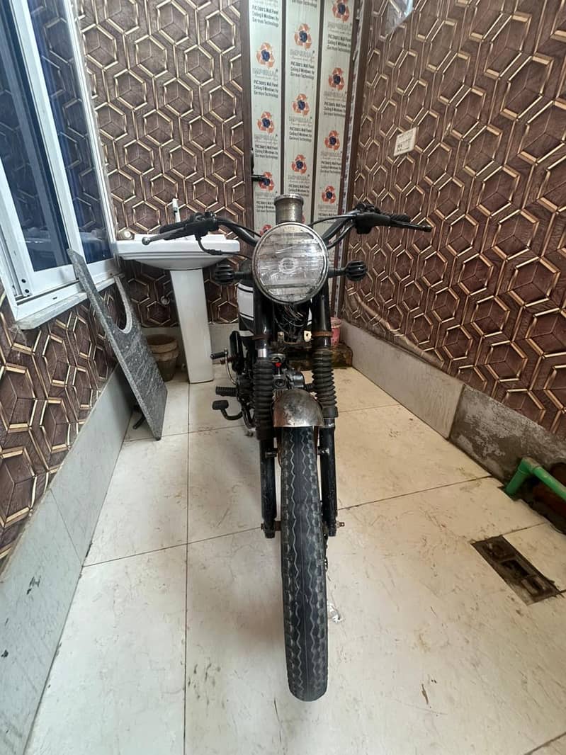 Converted Cafe Racer 5