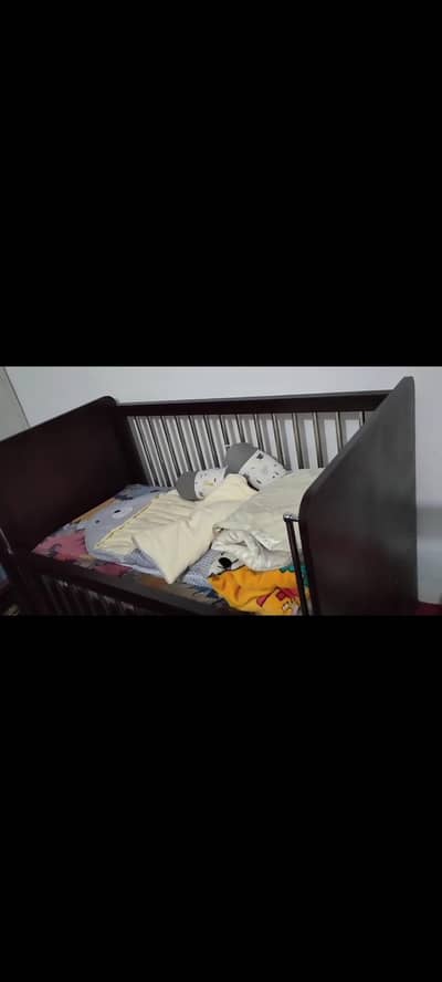 nearly new cot
