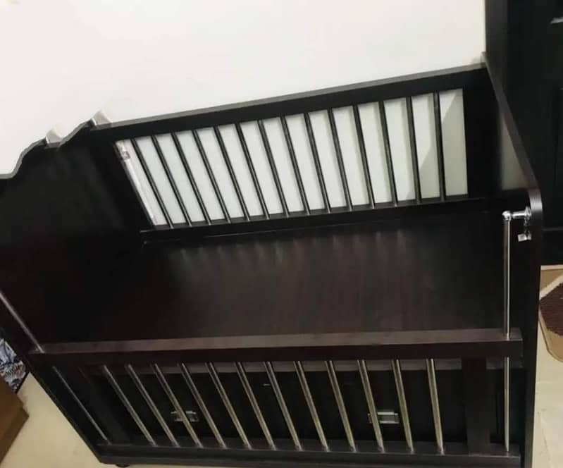 nearly new cot 3