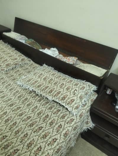 DOUBLE BED with mattress and side table