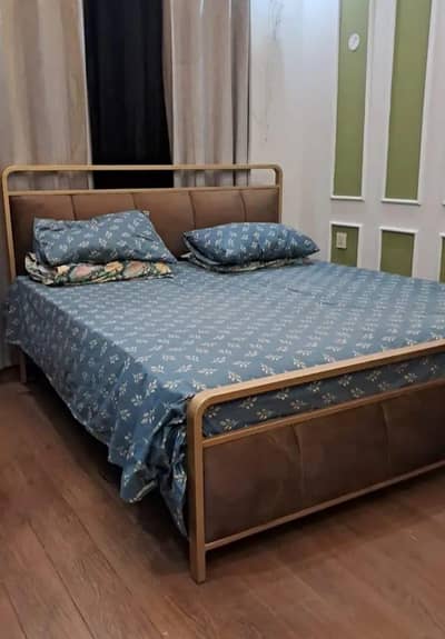 iron bed/steel bed single/bed double/bed bunk bed/
