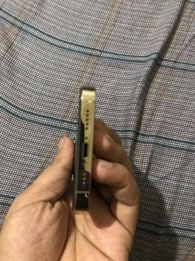 Apple iPhone 13 Pro