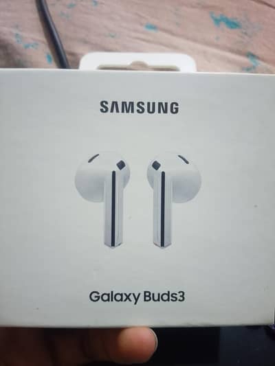 Samsung's Galaxy Bud3
