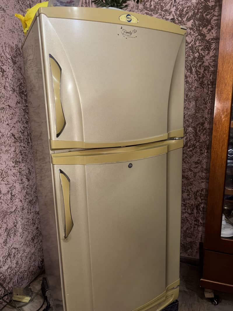 PEL FRIDGE 0