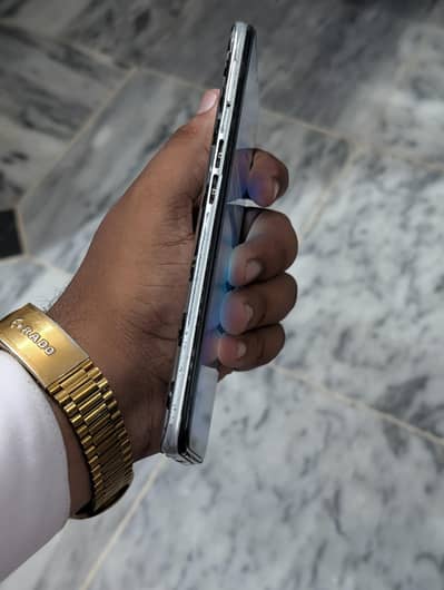 OPPO A16