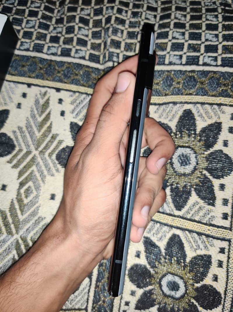 Google Pixel 6 Pro official 1