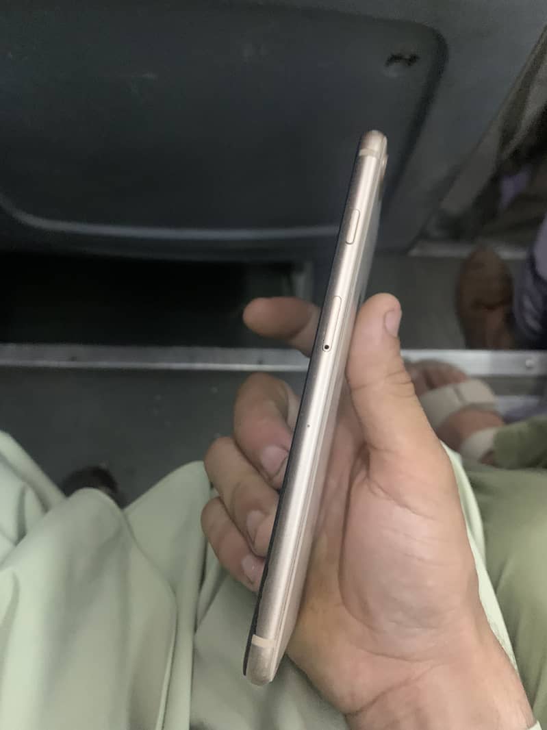 Iphone 8 plus 4