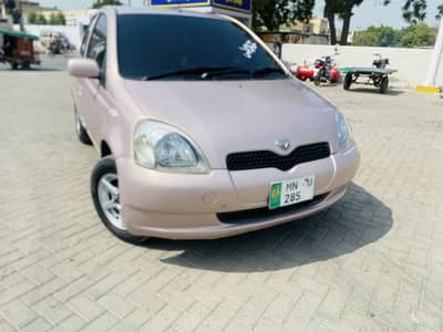Toyota Vitz 2000