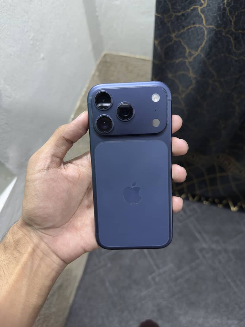 Apple iPhone 17 Pro 5