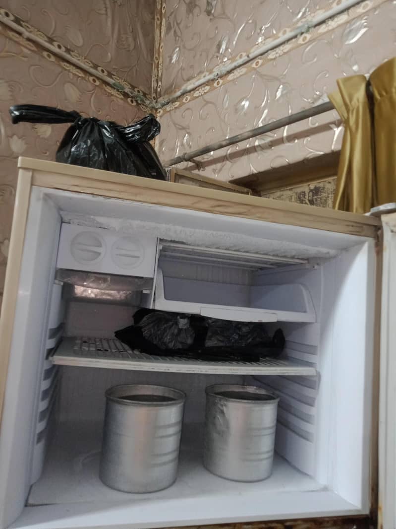 pel refrigerator 1