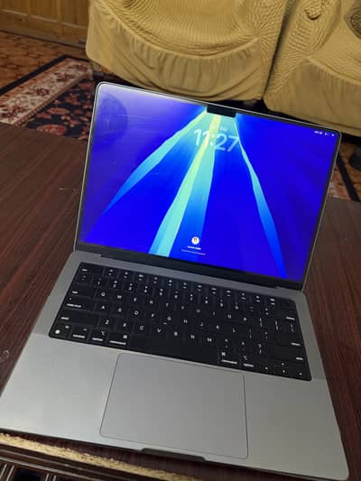 MacBook Pro 14" M3 | 8GB RAM | 512GB SSD | Silver | 2023