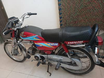 2019 CD 70 for sale 10 on 10 condition with brand new tyers and rim