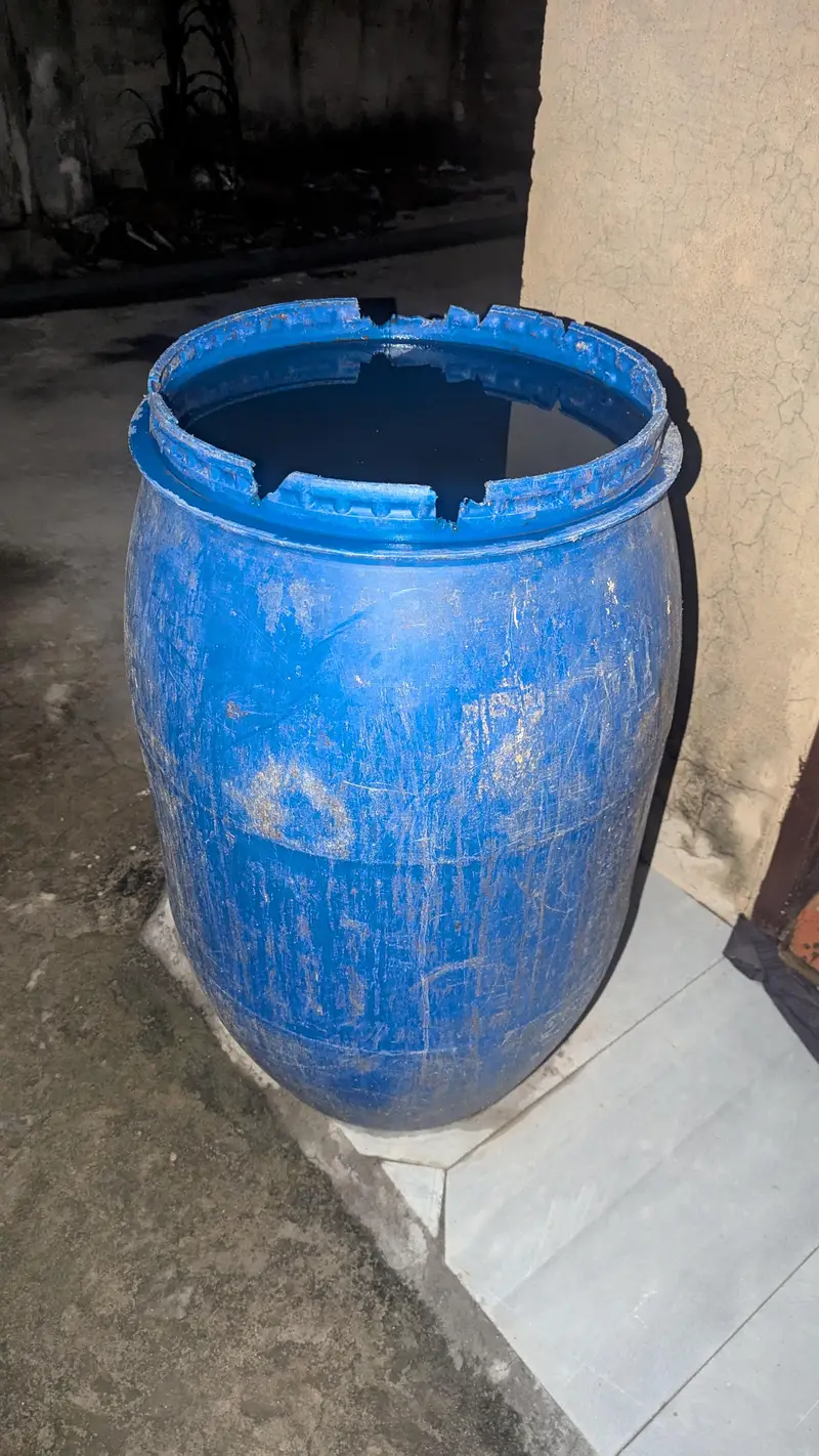 pinjra cage or murgi ki dukan ka sara samaan — photo 5