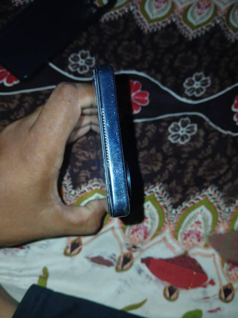 Tecno Camon 19 Pro 8
