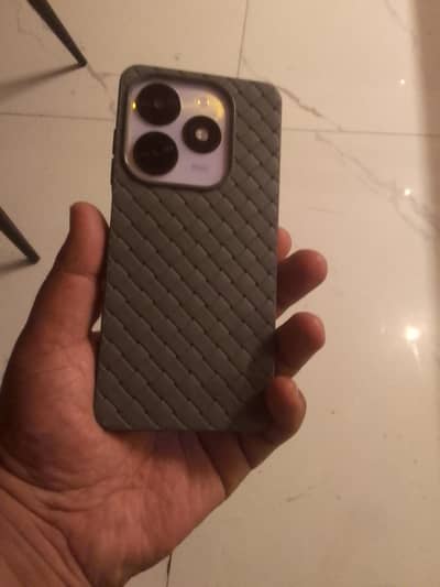 Tecno Spark 20C 4GB +4GB (128 GB) 50 Maga Pixel Back Camera