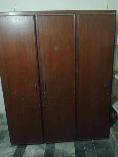 wooden 3 door large wardrobe