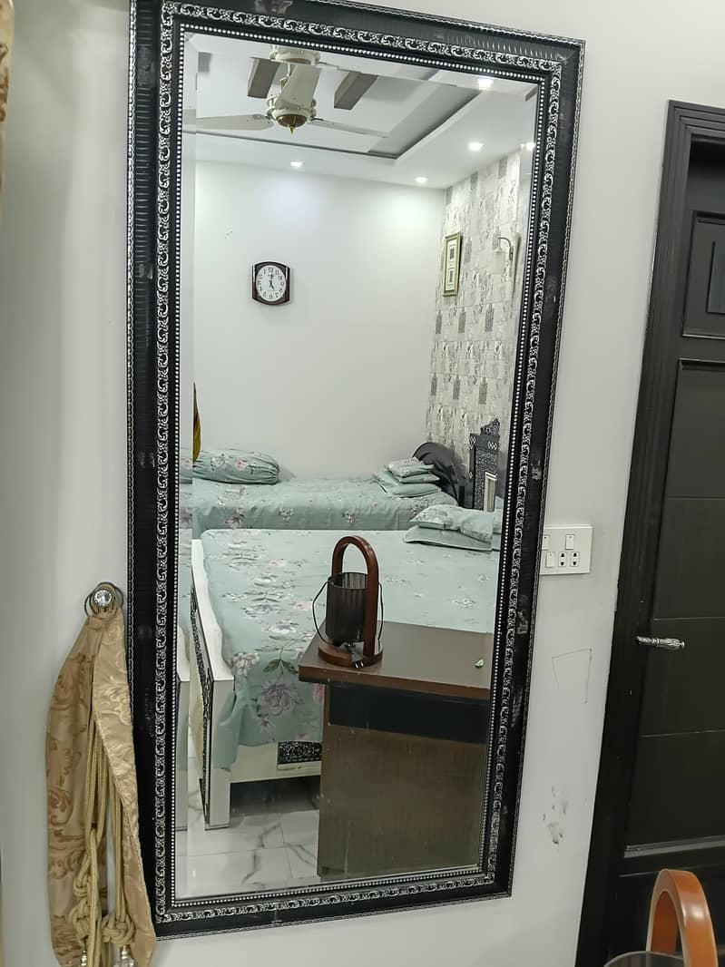 Long Mirror 1