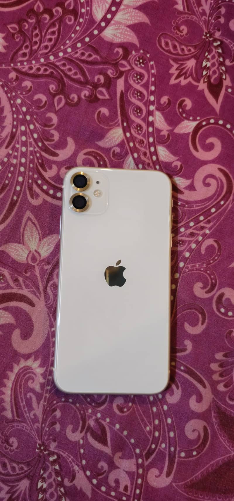 Apple iPhone 11 0