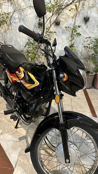 Honda Pridor 2024/25 graphics Biometric available