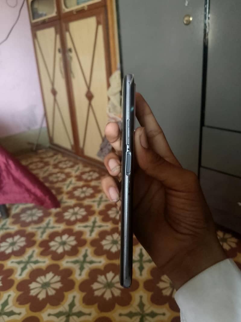 exchange only iPhone 5