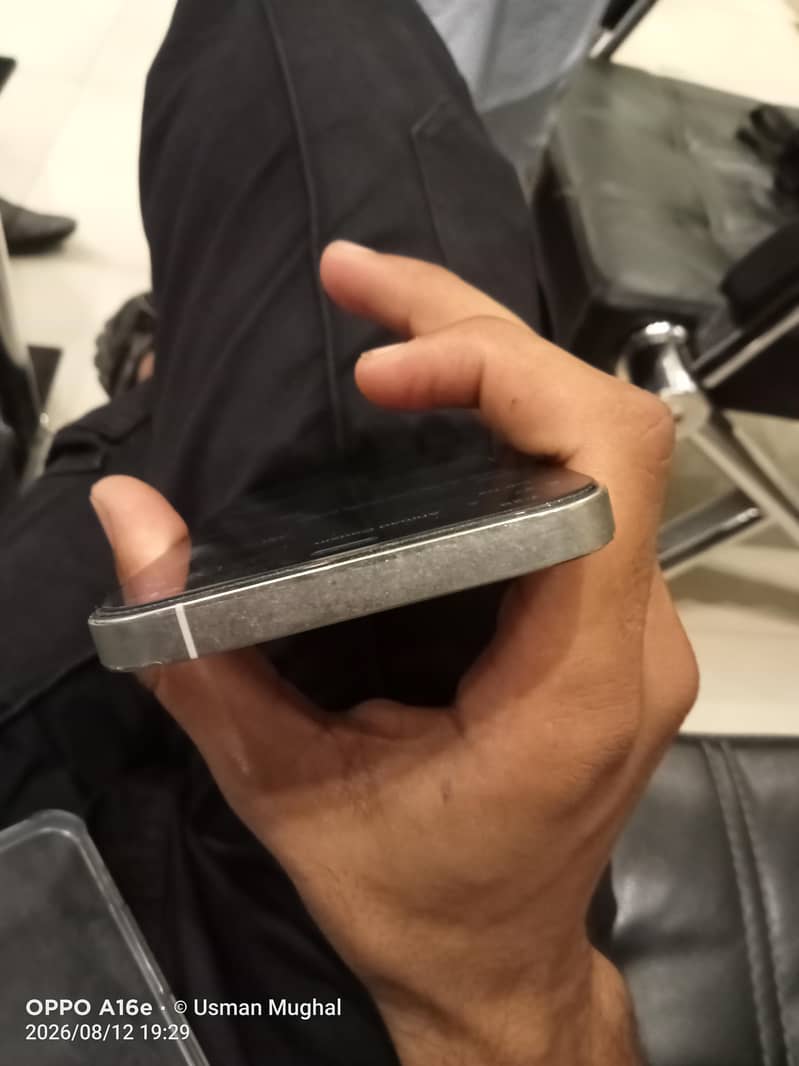 Apple iPhone 12 Pro 6