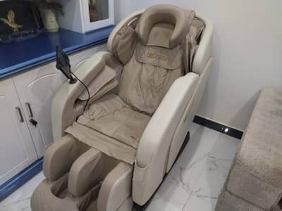 JC Buckman Massaging Chair IndulgeUs TMC-160 For Sale
