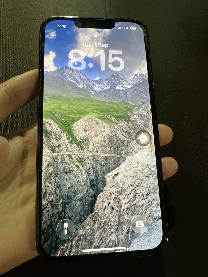 Apple iPhone 13 Pro 9