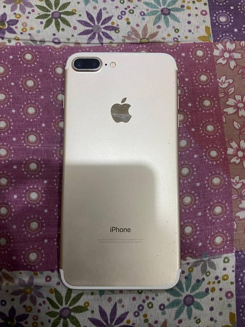 Apple iPhone 7 Plus 0