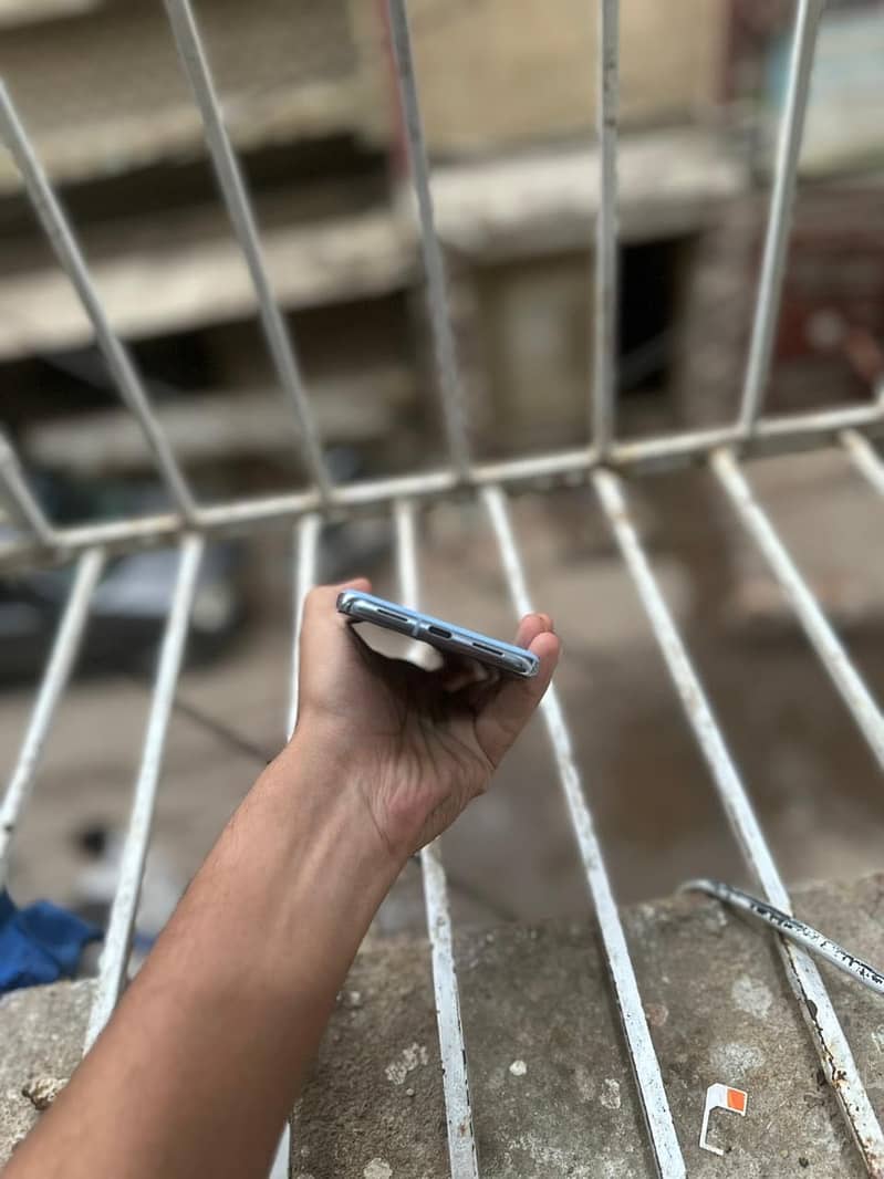 Google Pixel 8 Pro 3