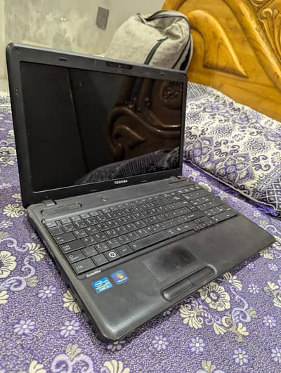 Toshiba satellite i5 2gen urgent sale