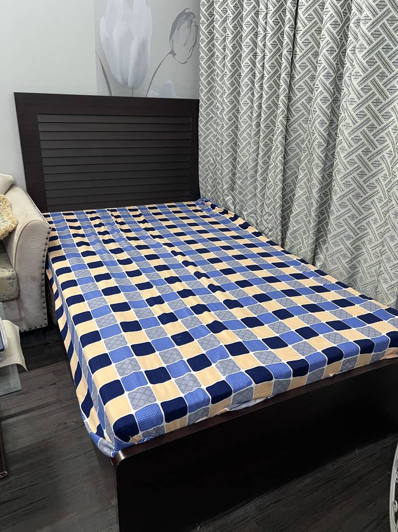 Single bed 6x4 3