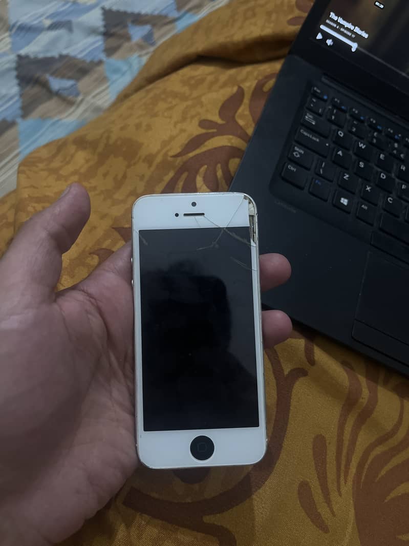 Apple iPhone 5 1