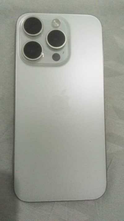 Apple iPhone 15 Pro iCloud